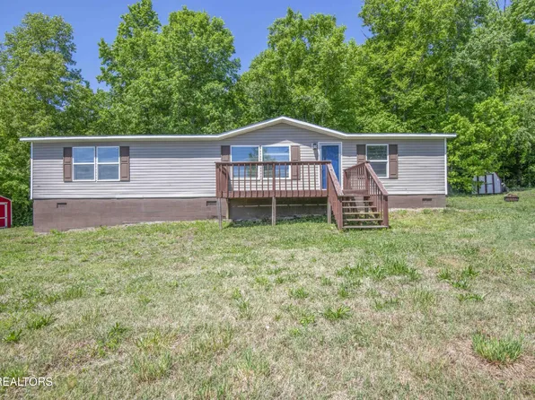 629 Yarnell Rd, Clinton, TN 37716