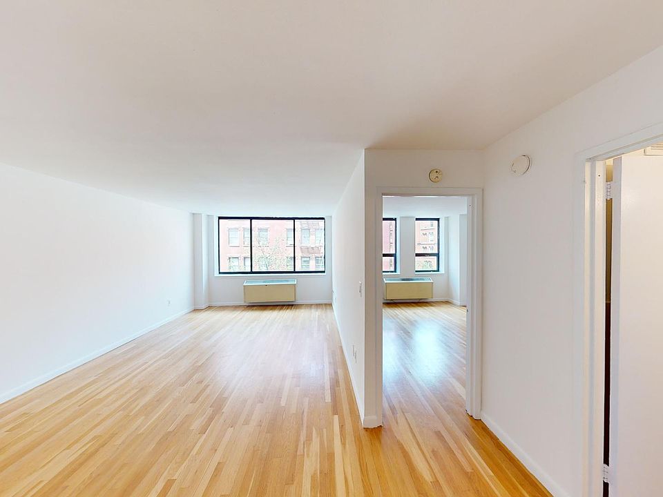 1st image of 121 Reade St APT 8C