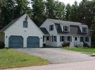 2 Mary Paul Ln, Merrimack, NH 03054