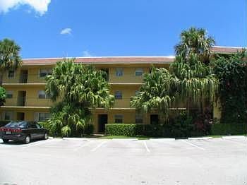 2nd image of 1750 NW 3rd Ter APT 205C