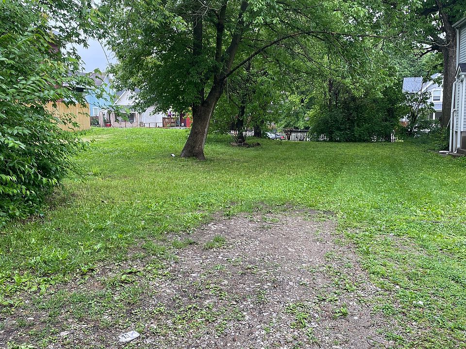 2nd image of 325 N Temple Ave
