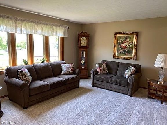 4th image of 3910 Pine Forest Dr