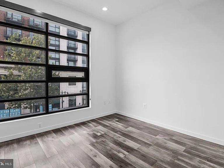 506 H St NE #302 — Photo 10