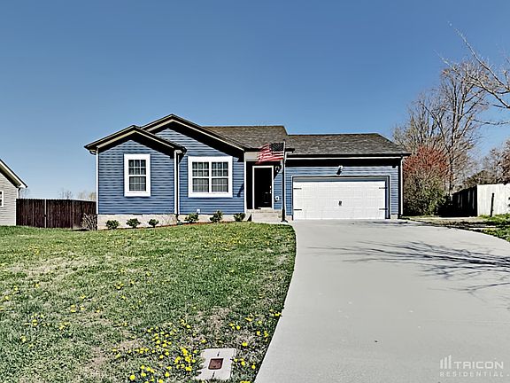 2nd image of 615 Woodhaven Dr