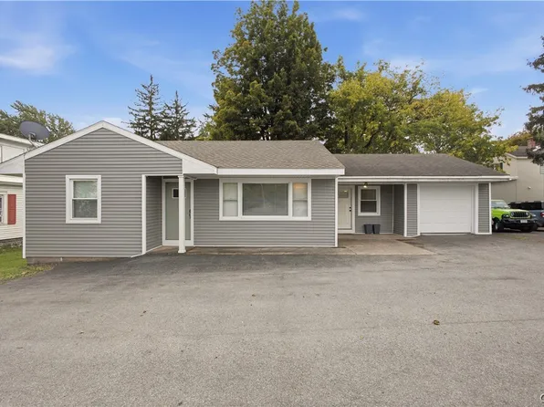 604 S 4th St, Fulton, NY 13069
