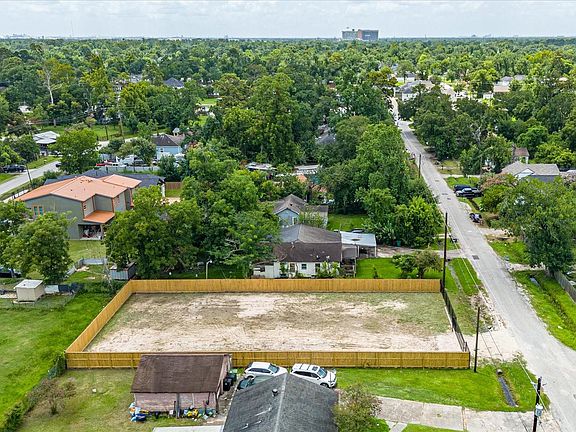 5th image of 8706 Lawnridge St Lot 36