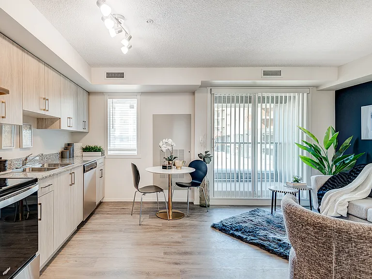 905 Evanston Dr NW — Photo 17
