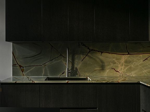 3rd image of 546 Beatty St #205