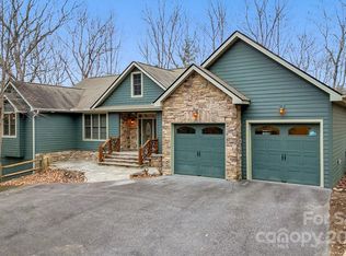 78 Tsisdu Ct, Brevard, NC 28712