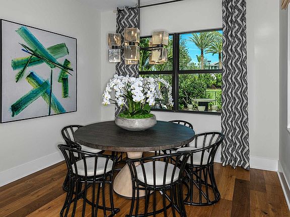 3rd image of 5664 Saint Armands Way