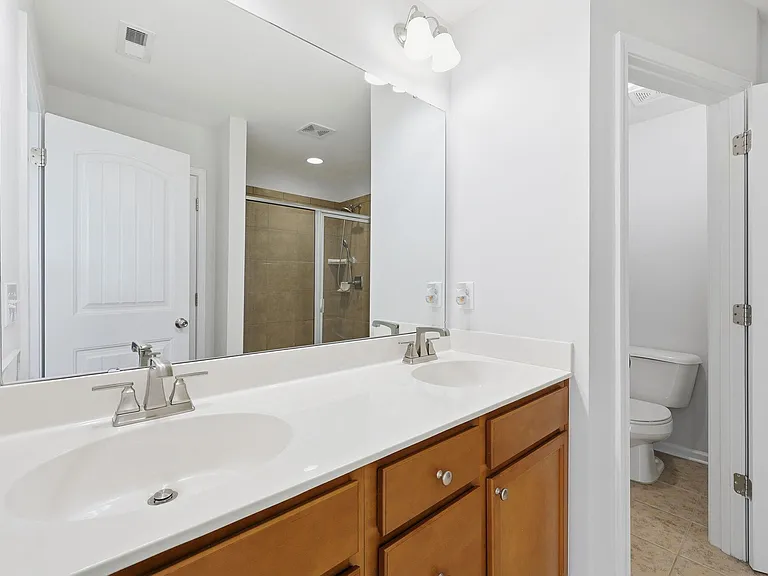 221 Irving Way — Photo 19