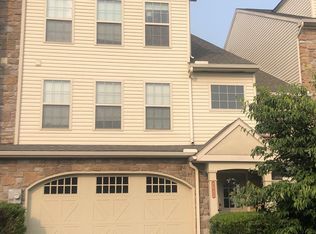 462 Nursery Dr S, Mechanicsburg, PA 17055