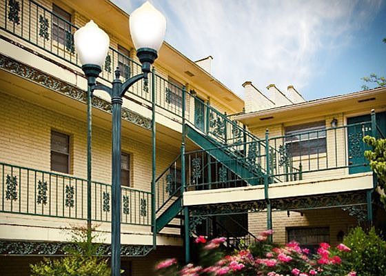 Belhaven Gardens