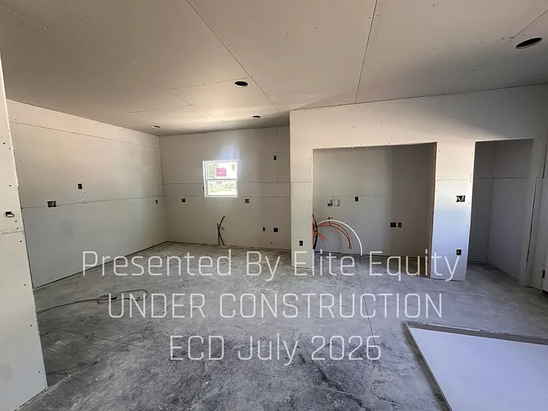 326 N Wayne St — Photo 6