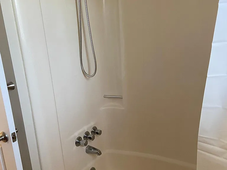 277 Shirley Dr #2 — Photo 5
