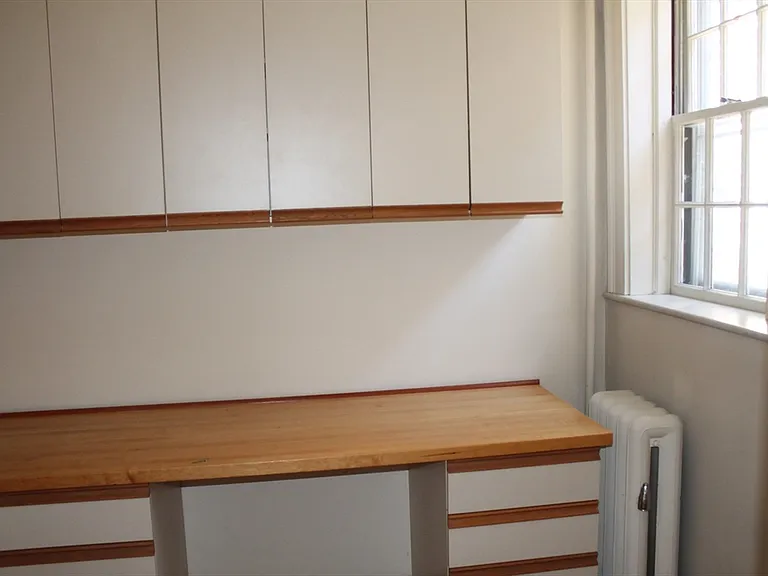 31 Concord Ave #11 — Photo 10