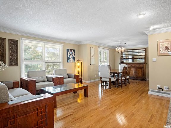 4th image of 66 LESLIE PLACE
