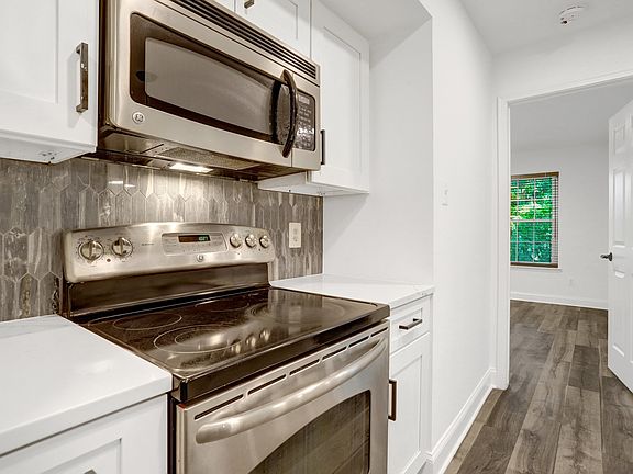 5th image of 3307 Wyndham Cir APT 2157