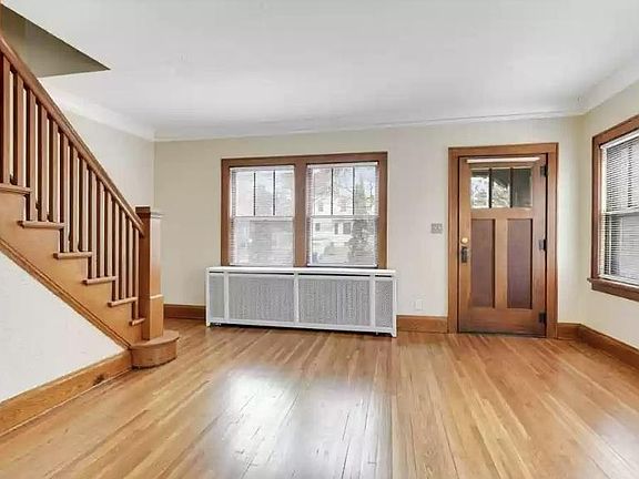 4th image of 1815 Englewood Ave
