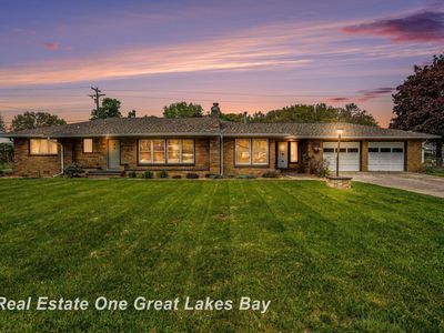 134 Sunview Dr, Saint Charles, MI, 48655