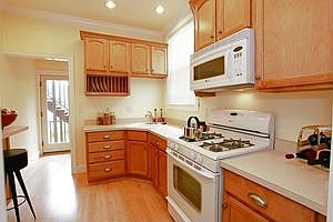 1st image of 333 Presidio Ave