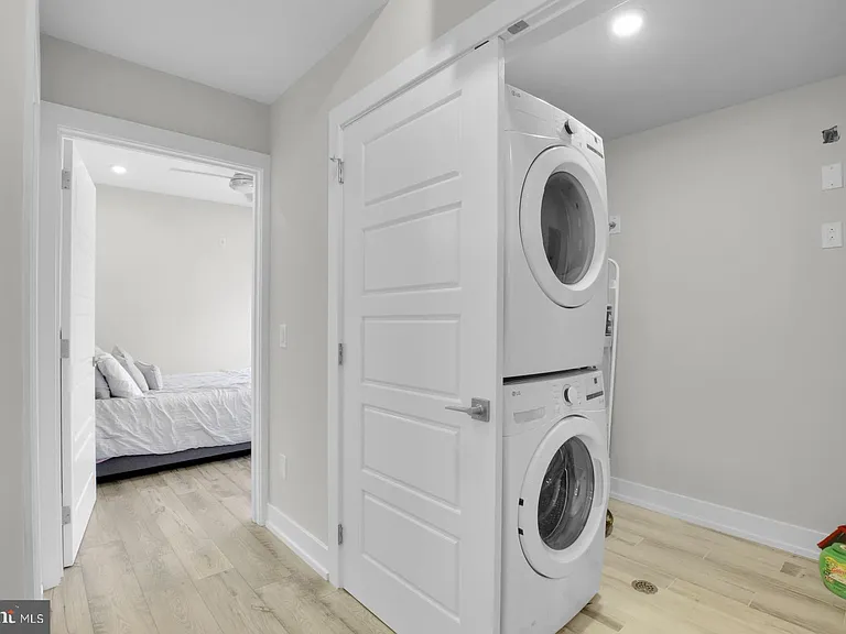 2209 N Broad St #201 — Photo 5