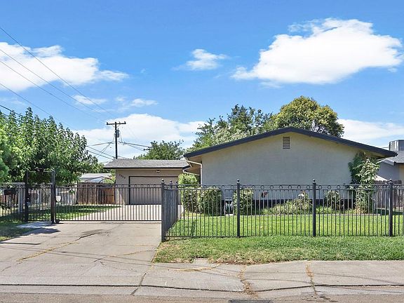 5th image of 2665 Bristol Ave