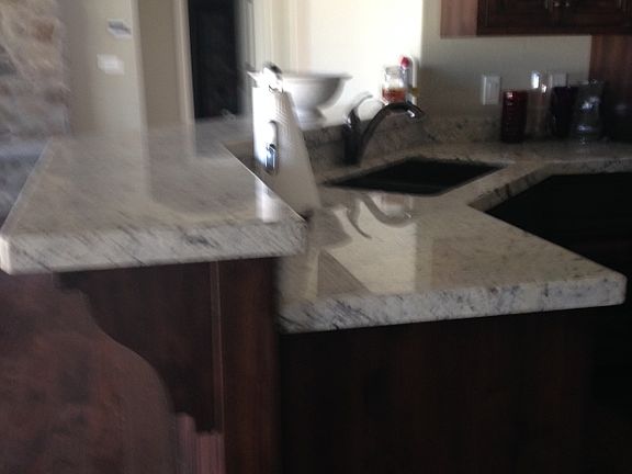 3rd image of 3287 Scott Dr