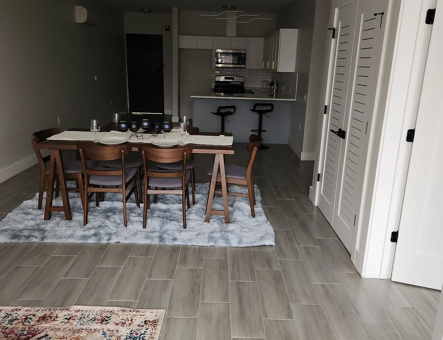 124-130 Ellis Avenue - 305 — Photo 3