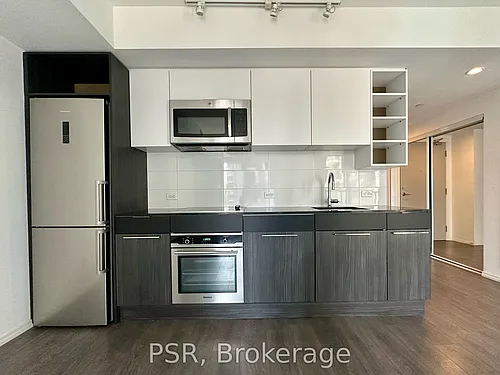 68 Shuter St Photo 1
