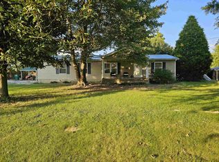 1053 Busby Station Rd, ROBARDS, KY 42452