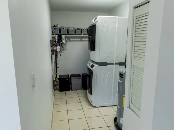 1022 SW 84th Ave #1, Miami, FL 33144