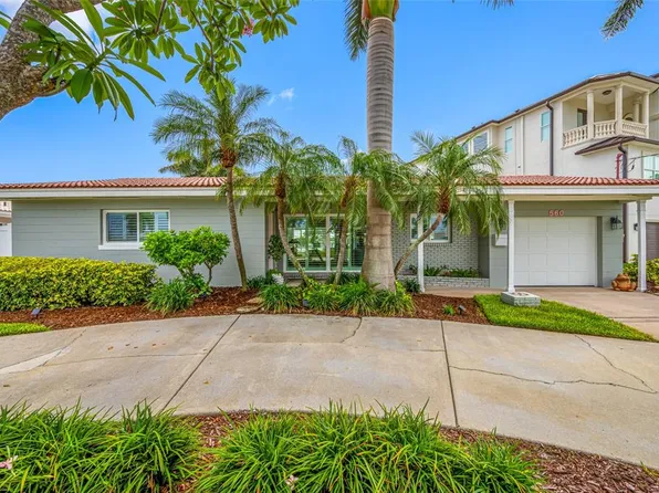 560 79th St S, Saint Petersburg, FL 33707