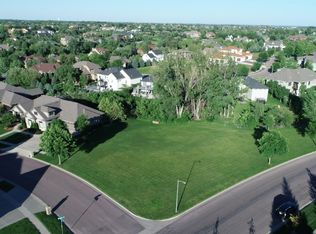 6704 S Sunderland Ln, Sioux Falls, SD 57108