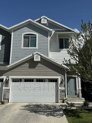 1826 W 680 S Photo 1