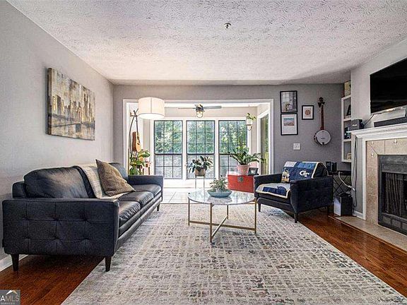 5th image of 4556 Vinings Central Trce SE Unit 67