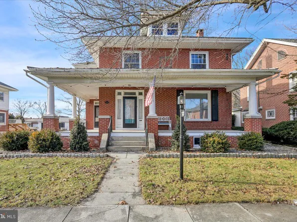 332 N 6th St, Denver, PA 17517