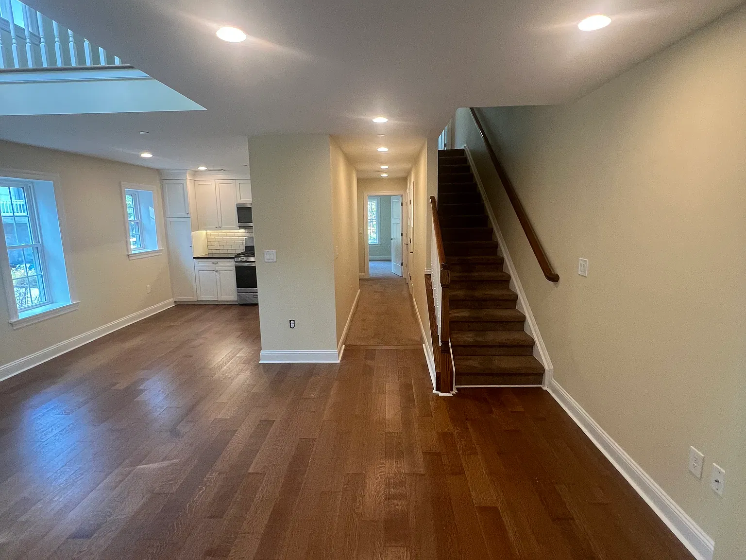 2 bed, 1500 sqft, $2,975 — Photo 1