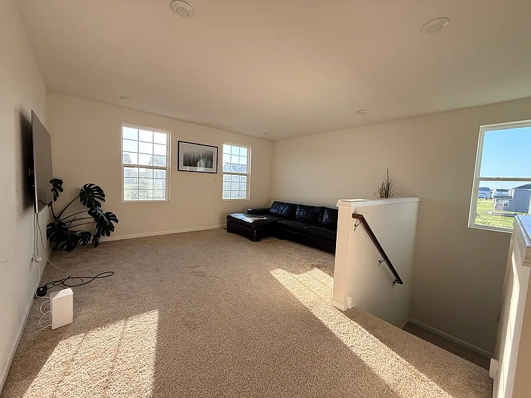 2984 Stonecrop Dr — Photo 15