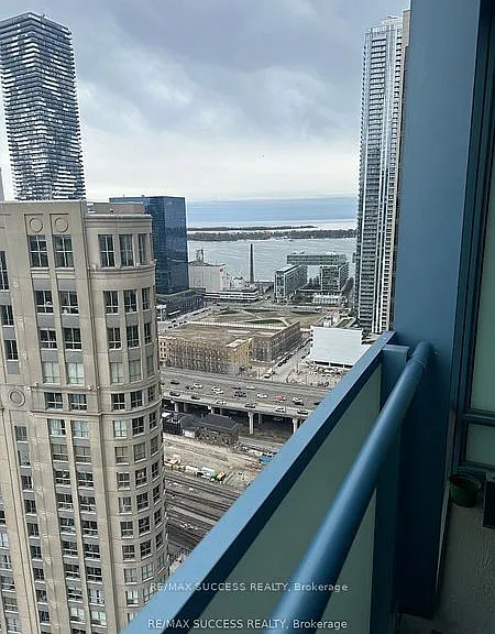 8 The Esplanade #3109 — Photo 4