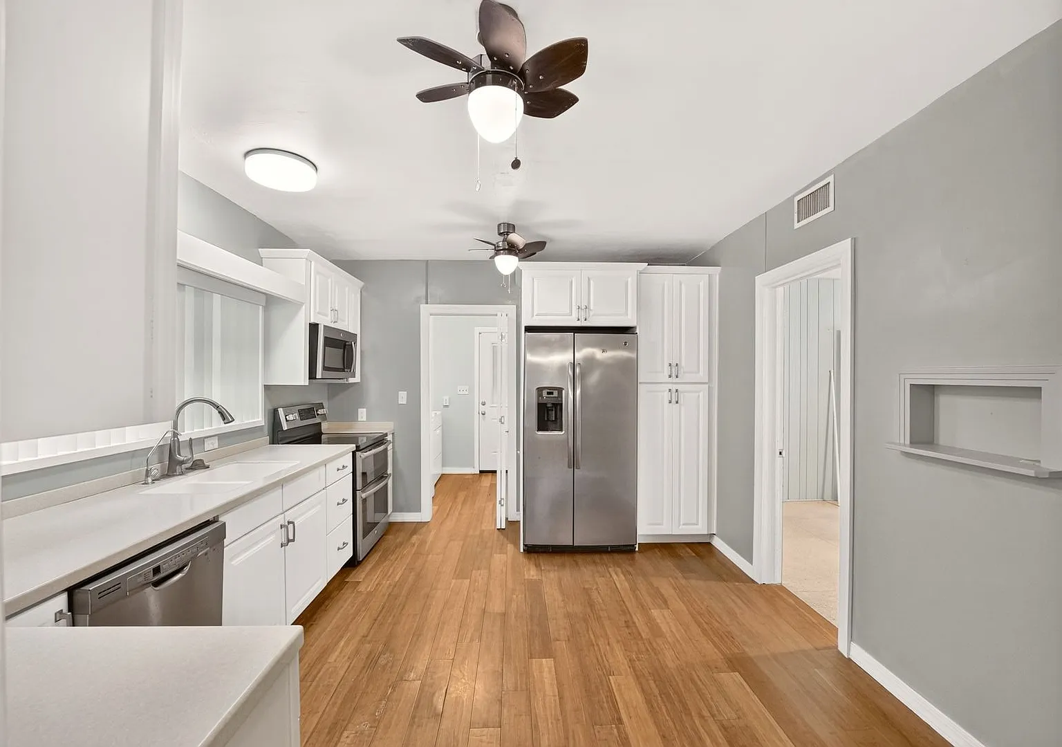 2110 NW 3rd Place — Photo 1