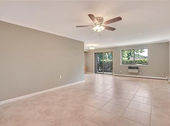 4th image of 617 Kemeys Cove Ave