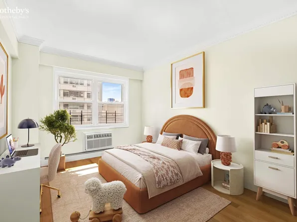 40 Sutton Place image 2 of 12