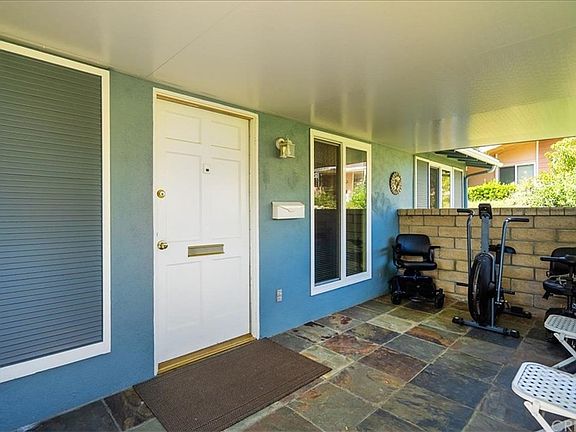 3rd image of 19214 Avenue Of The Oaks Unit A