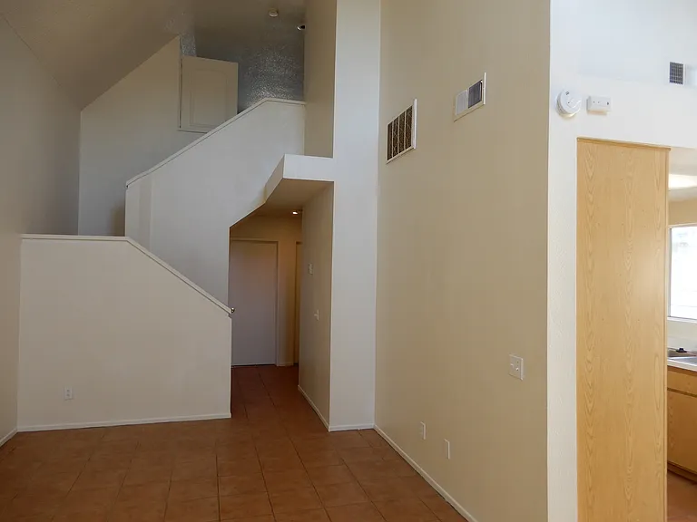 14606 Woodland Dr #20 — Photo 2