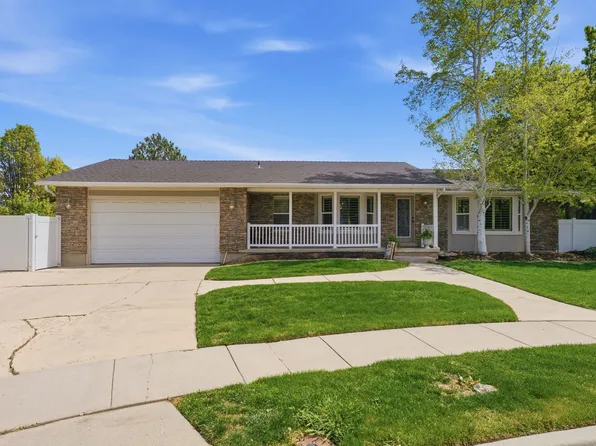 5417 S Colliseum Ct, Salt Lake City, UT 84129