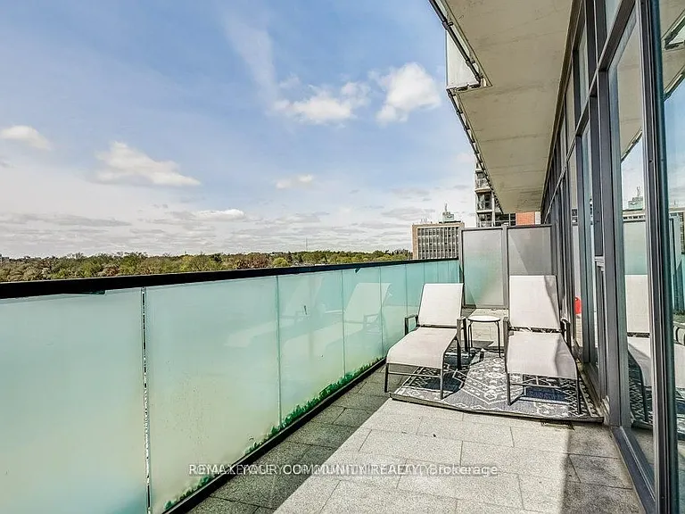 1815 Yonge St #602 — Photo 12