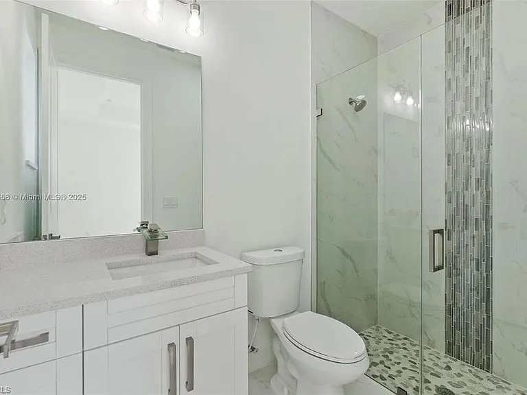 2516 Park Rd — Photo 8