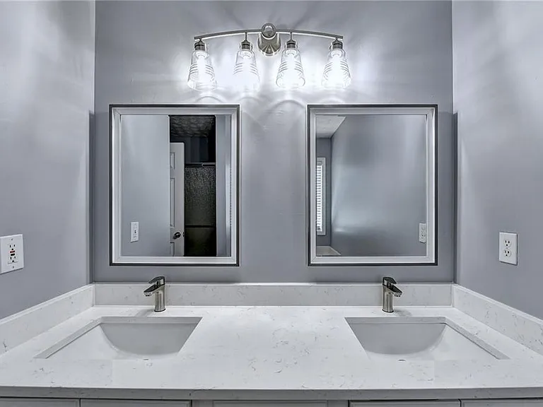 5867 Tattersall Ter — Photo 27