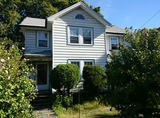 239 Weld St, West Roxbury, MA 02132